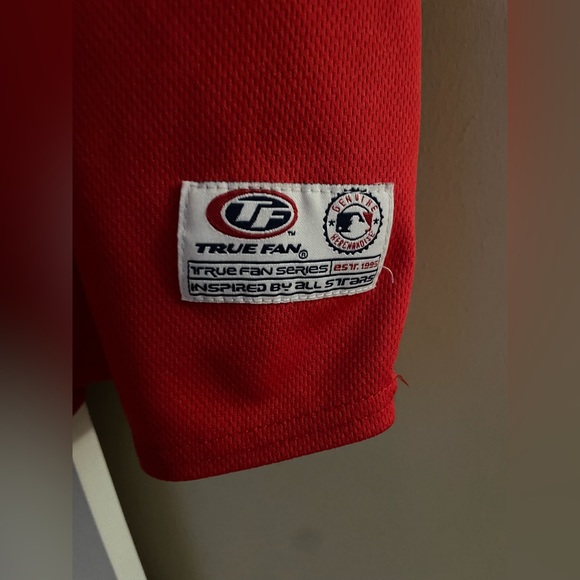 Reds jersey - Picture 2 of 2